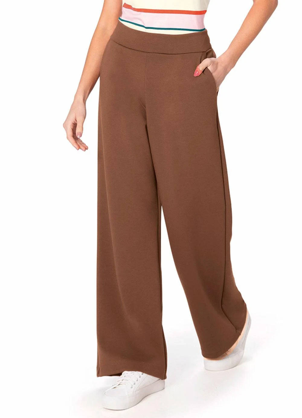 Malwee - Calça Reta em Suedine Premium Marrom