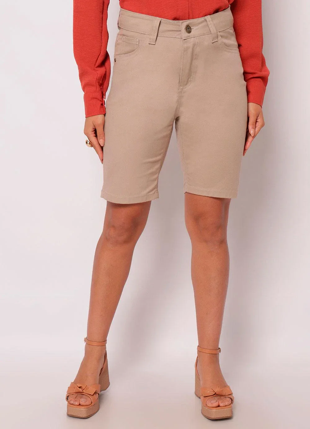 Torra - Bermuda Sarja Feminina Reta com Bolsos Bege