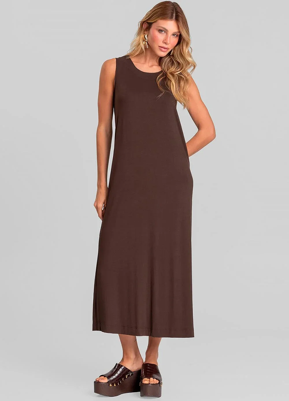 Dianna - Vestido Midi Feminino em Malha Visco Marrom