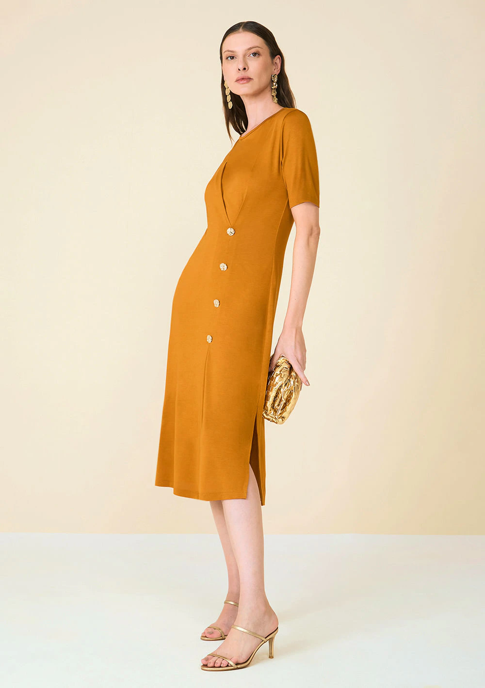 Vestido Maria.Valentina Ajustado Decote Careca Manga Curta Midi Amarelo