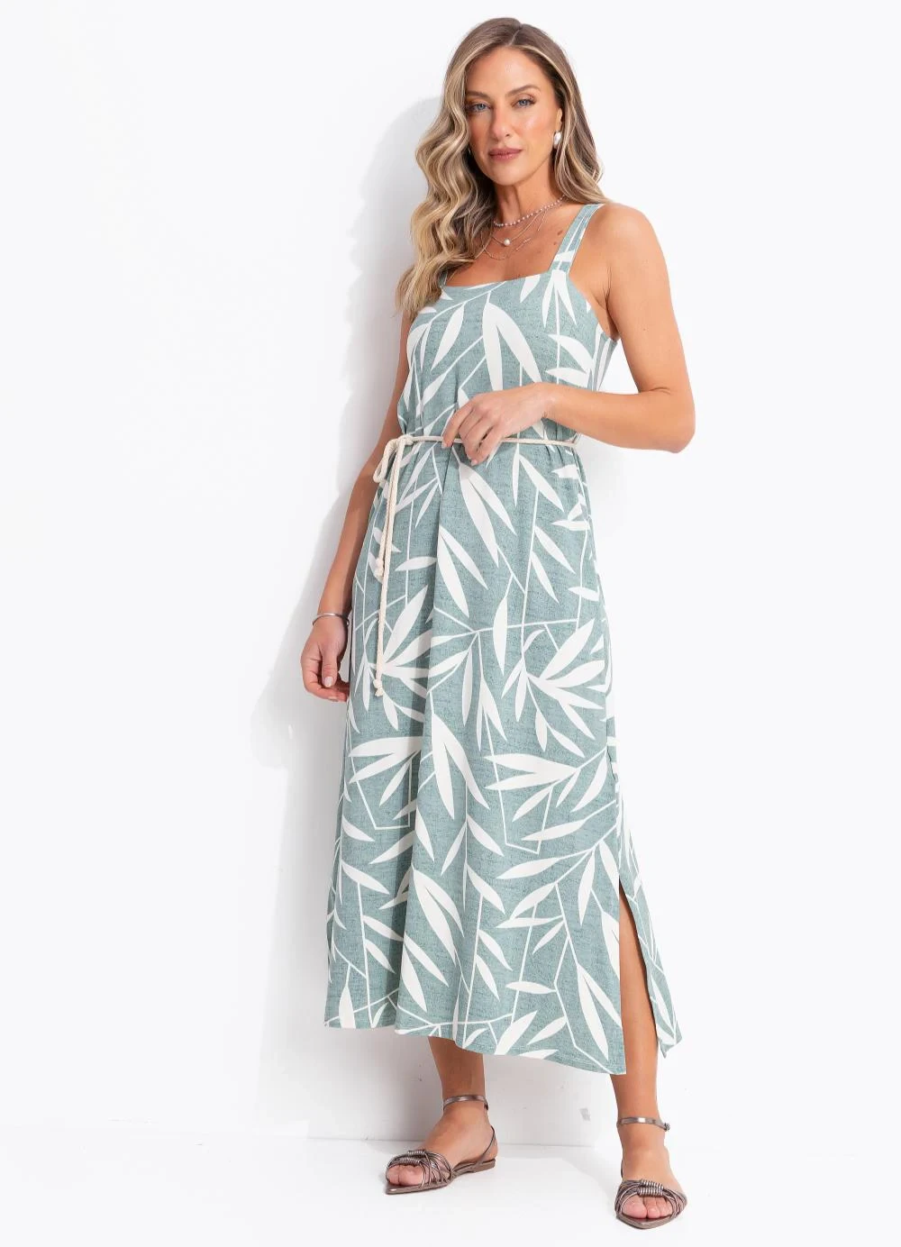 Quintess - Vestido Midi Alças Largas Folhagem Menta em Malha de Viscose com Fenda