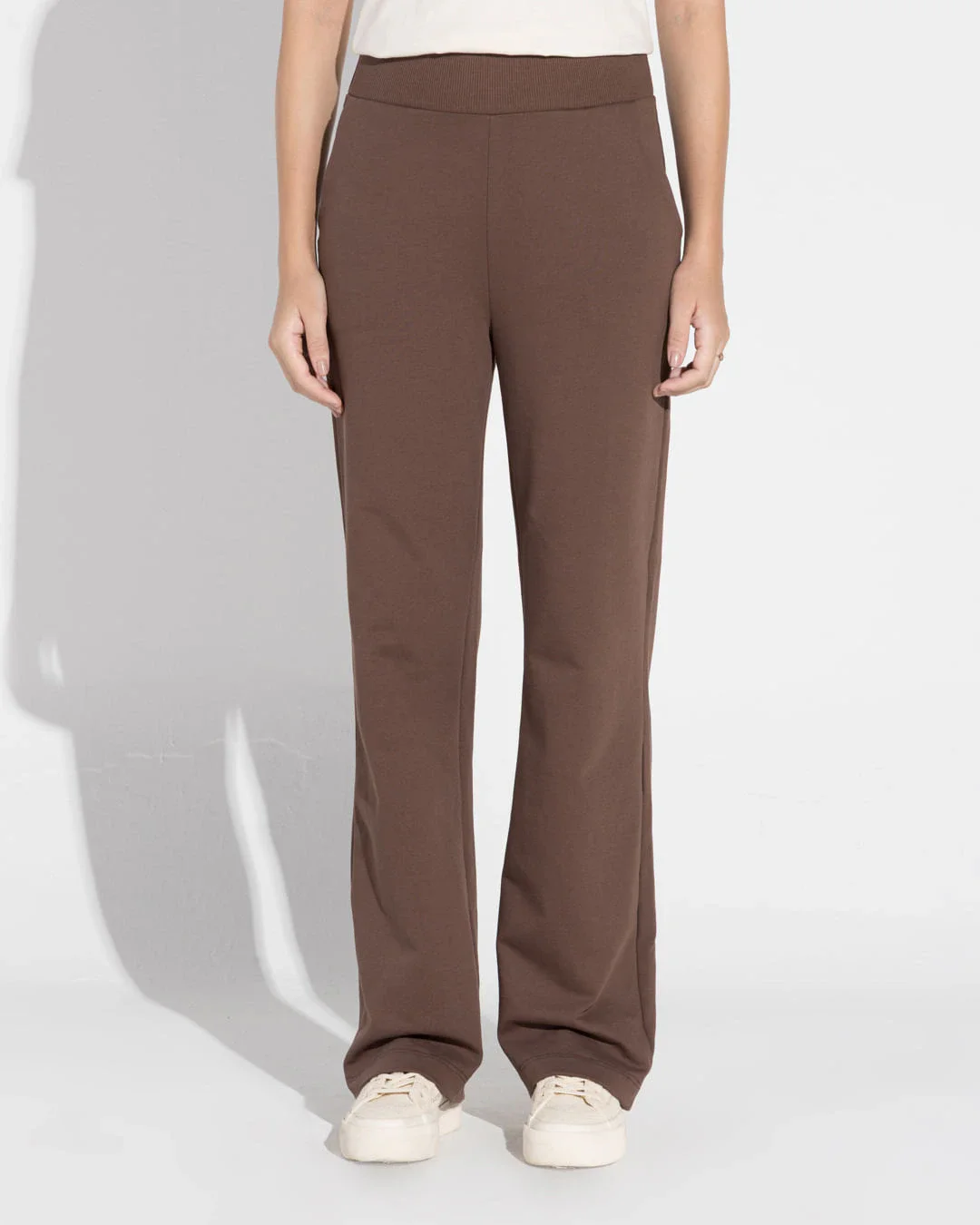 Calça Reta Moletom Leve Feminina