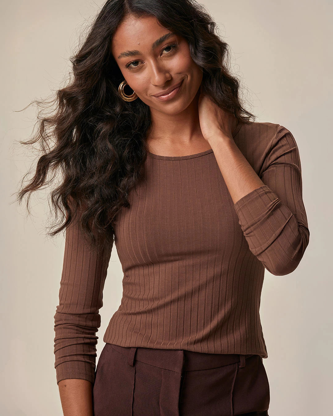 Blusa Básica Feminina Manga Longa Em Malha Canelada De Viscose