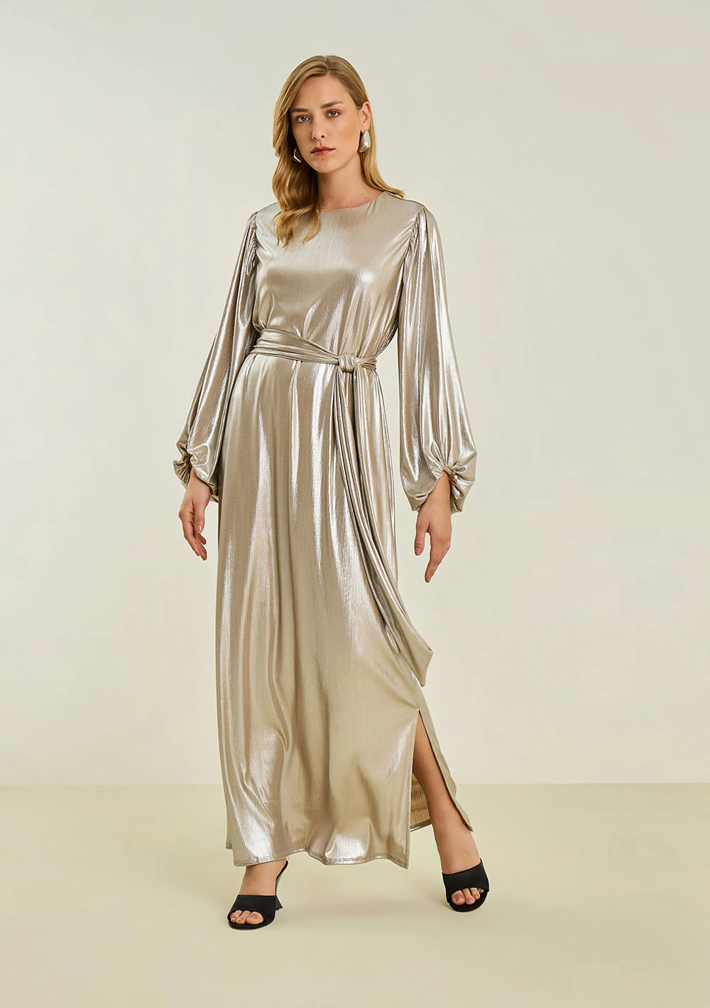 Vestido Maria.Valentina Ajustado Decote Canoa Manga Longa Longo Prata