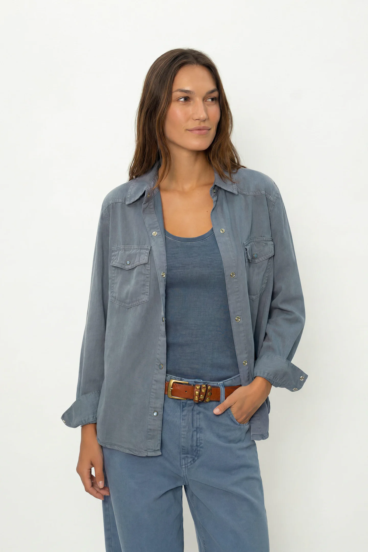 Camisa Sarja Stone Com Pala e Bolsos