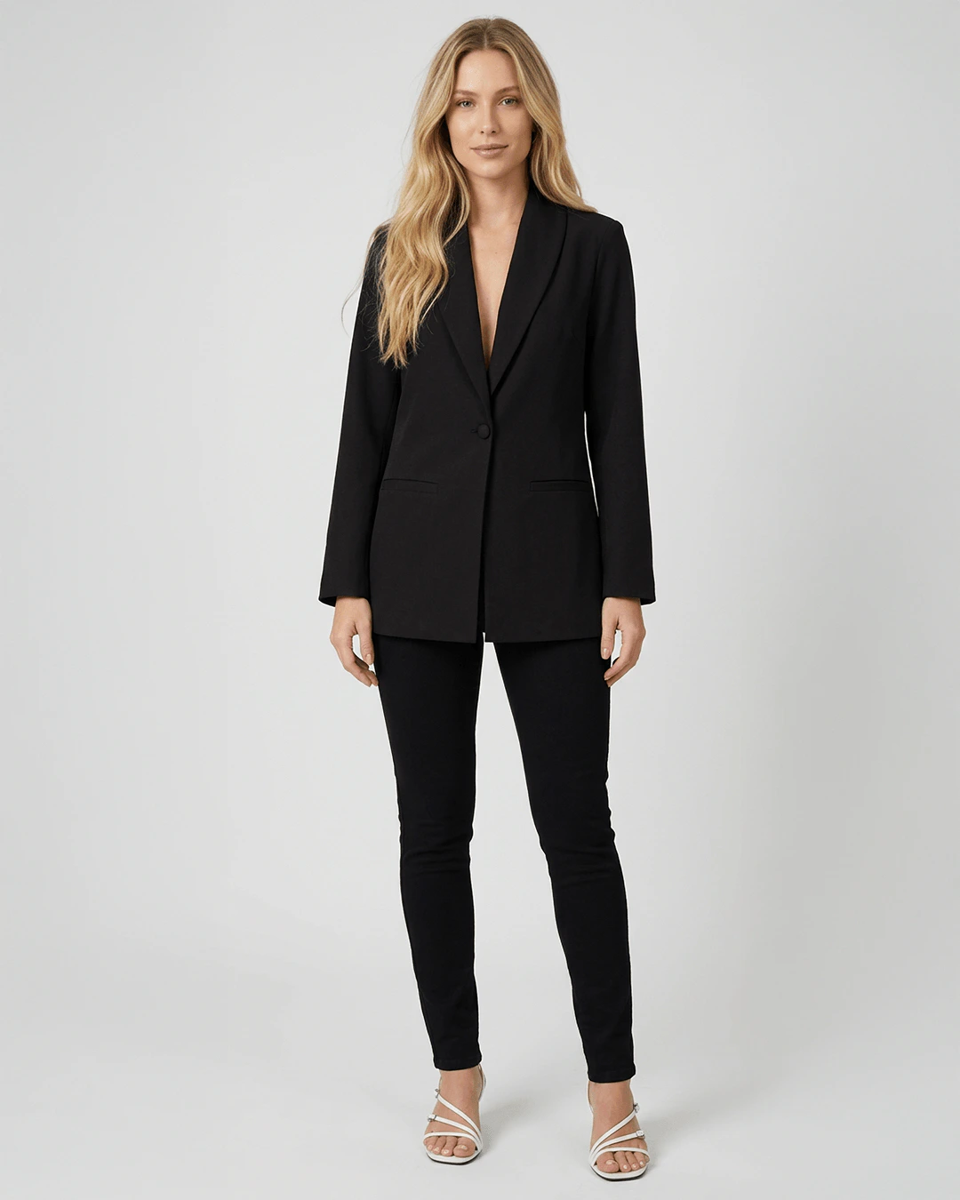 Blazer Feminino Alongado Abotoamento Único Em Tecido Alfaiataria - ENFIM