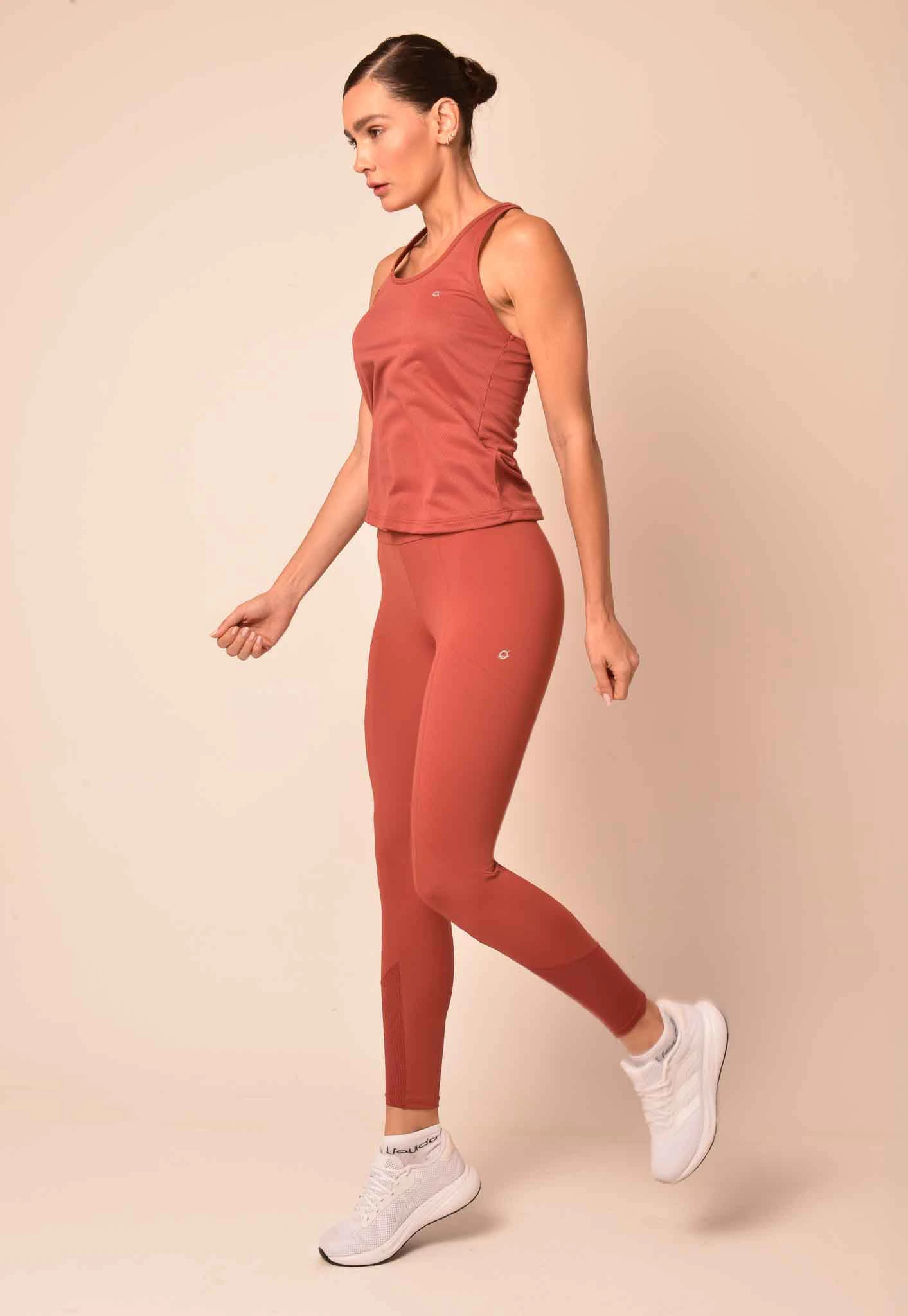 Calça Legging Compress Com Recortes