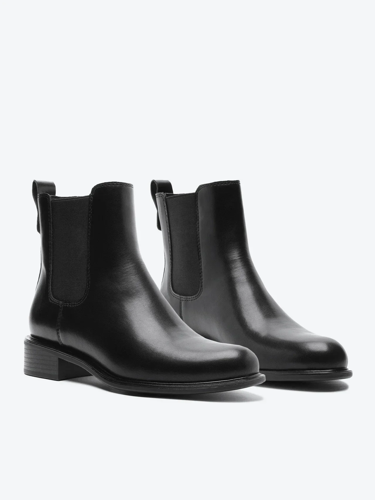 Bota Cano Curto Chelsea Preta