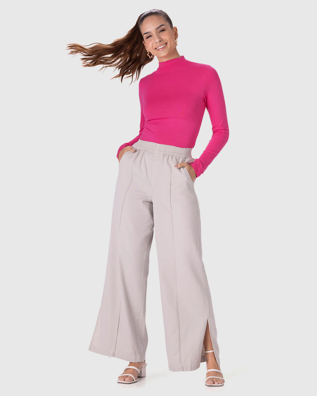 Blusa Básica Feminina Gola Alta Em Viscose Stretch