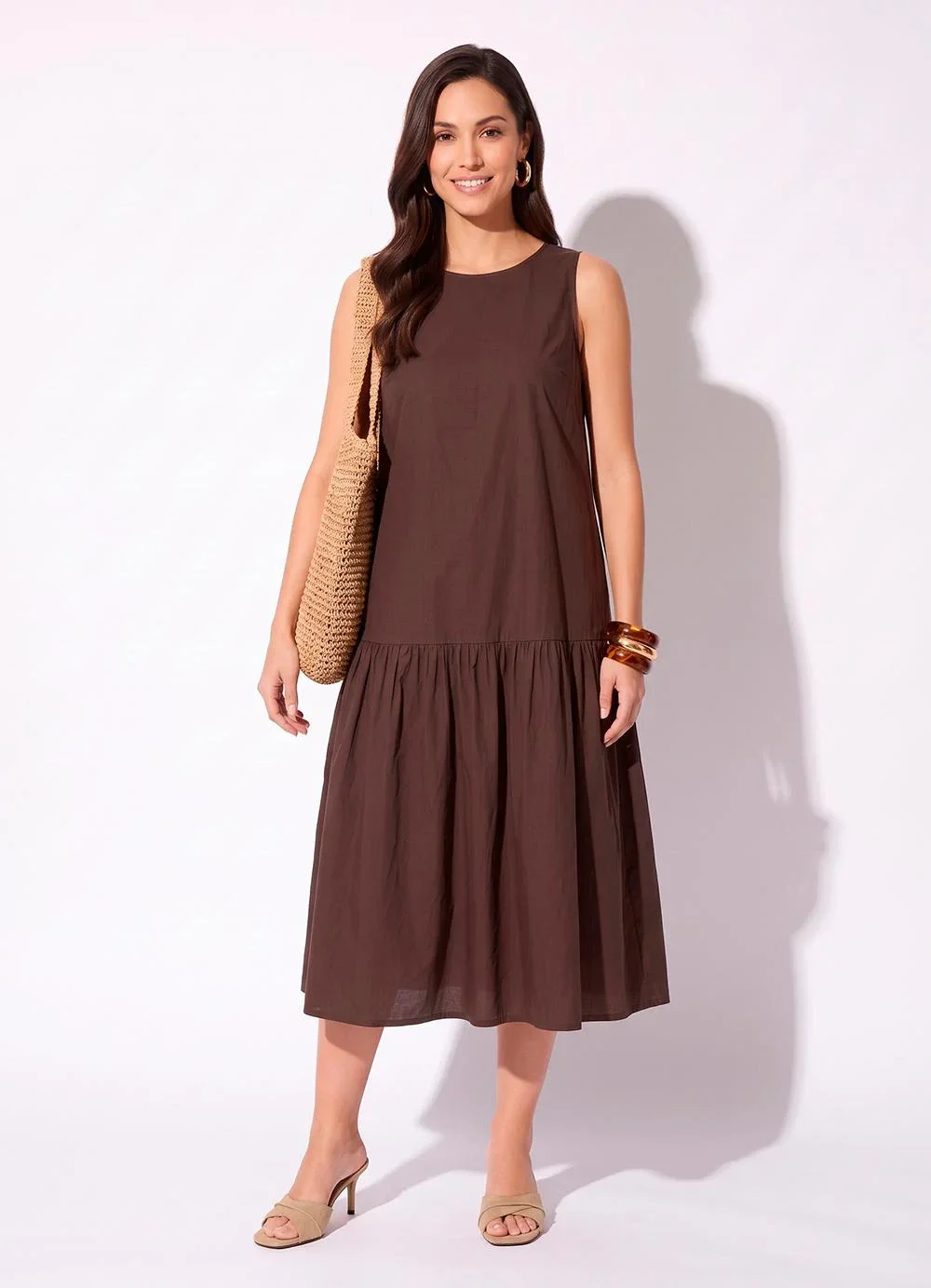Quintess - Vestido Marrom Escuro em Tricoline