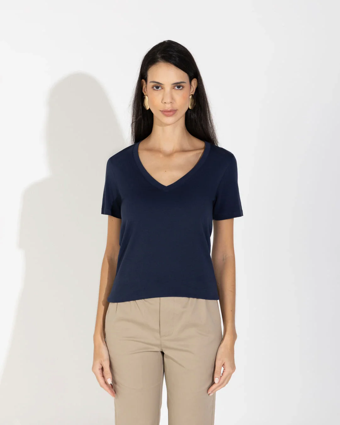Camiseta Pima Gola V Feminina