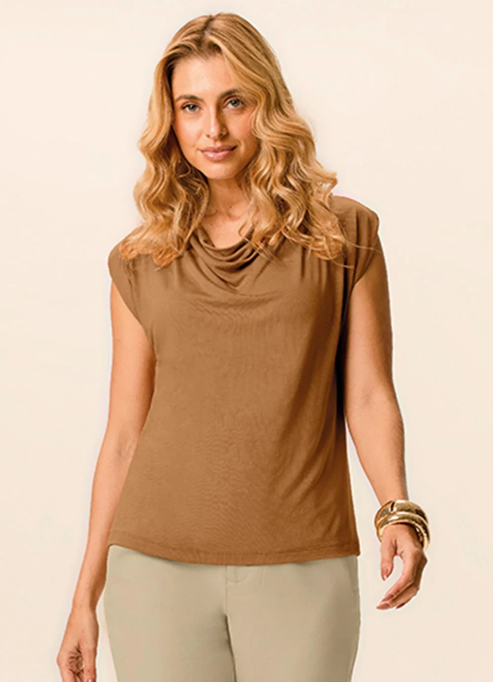 Malwee - Blusa Regular Degagê em Viscose Caramelo