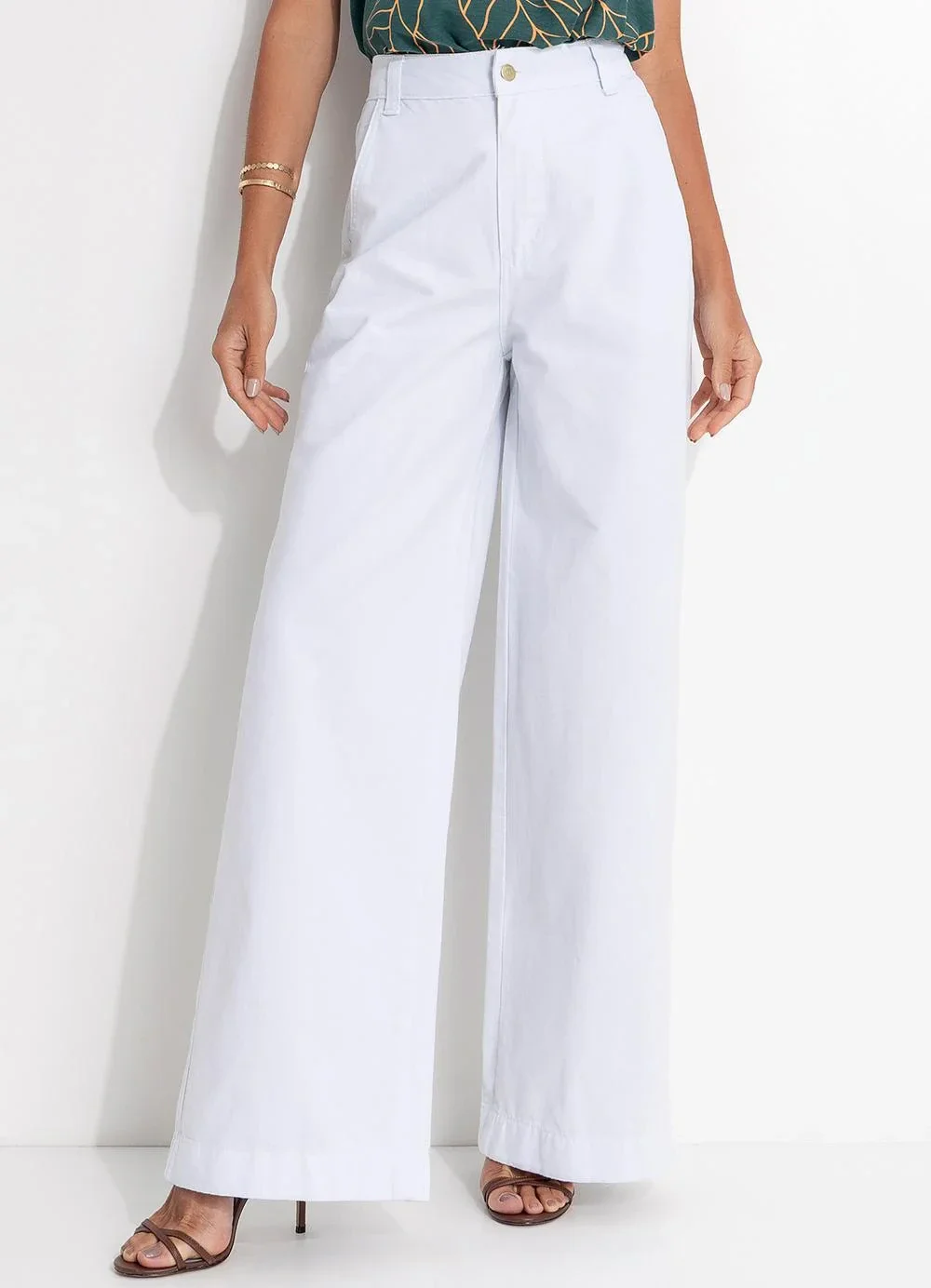 Quintess - Calça Pantalona com Bolsos Jeans Branca