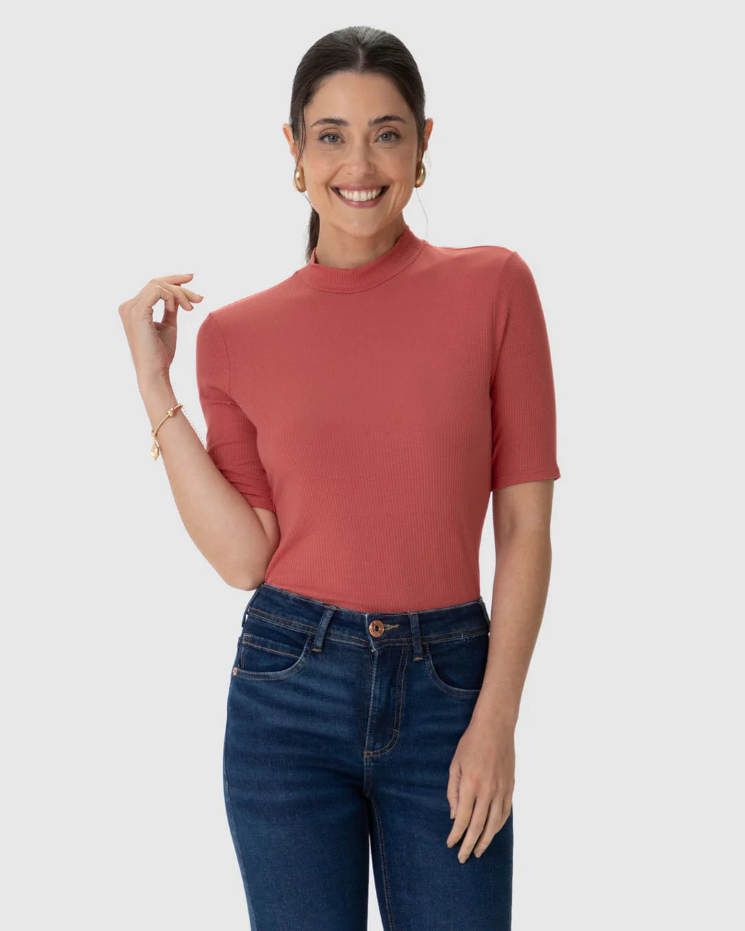 Blusa Básica Feminina Gola Alta Em Canelado De Viscose