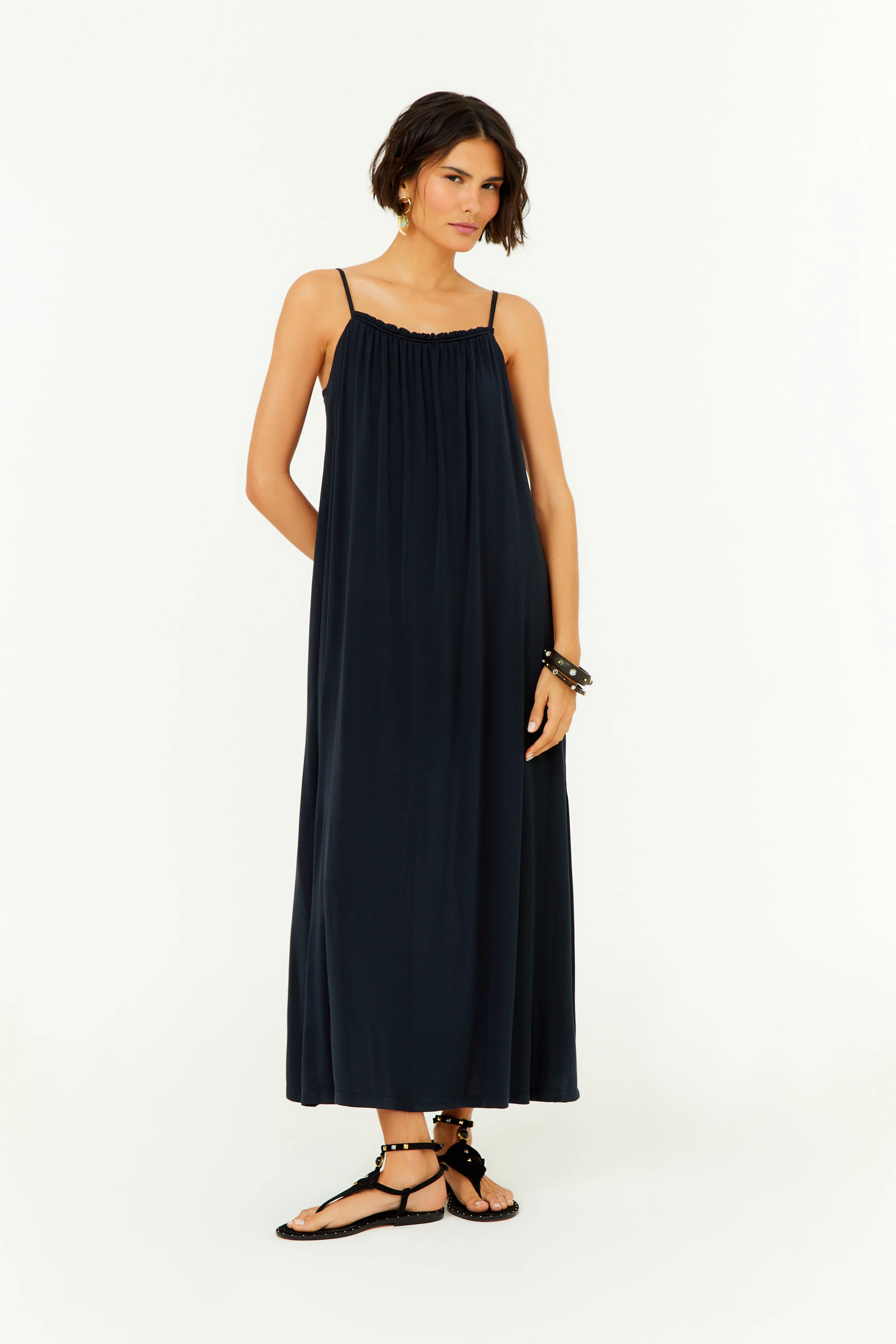 Vestido Midi Alcinha