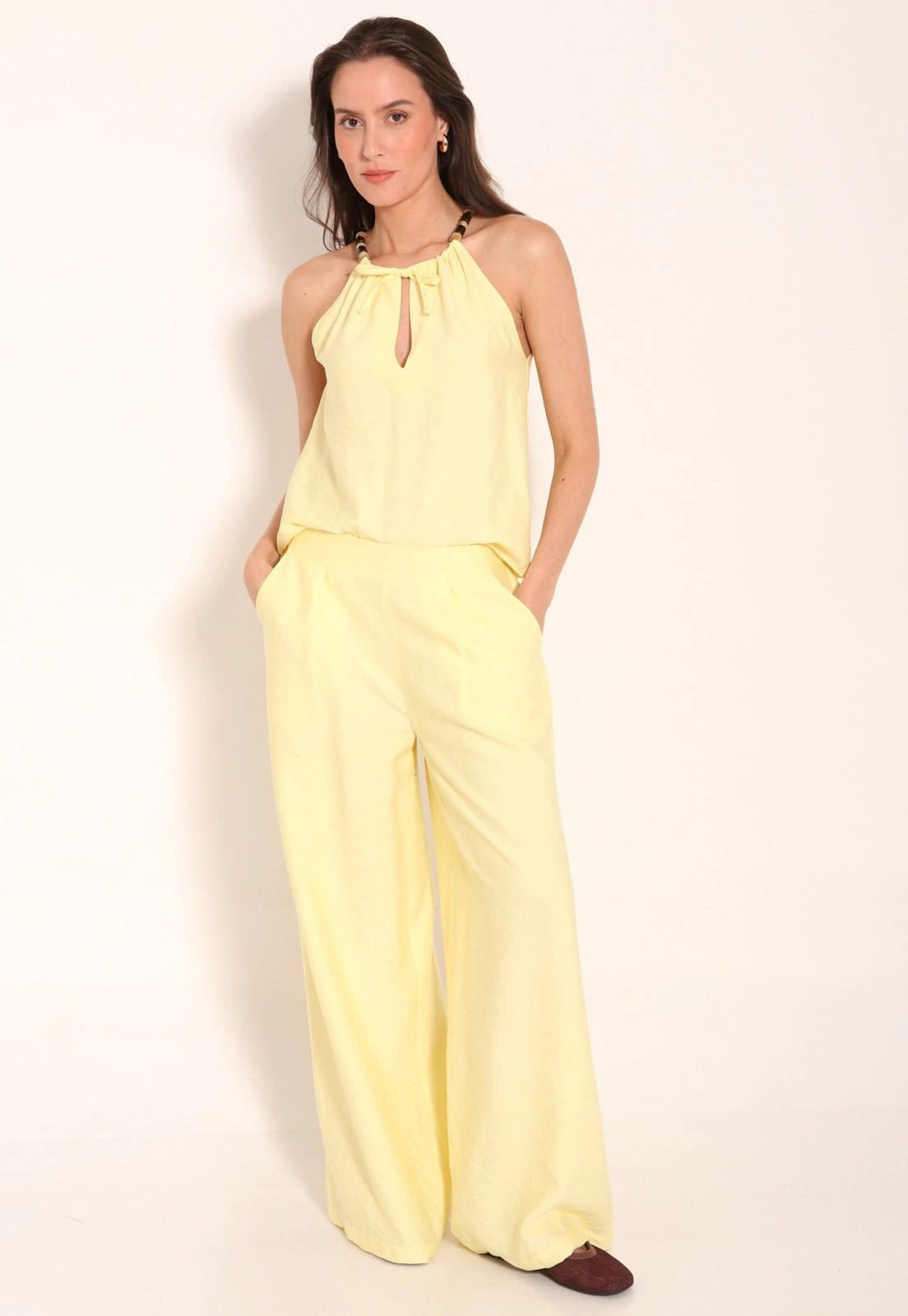 Calça Pantalona Bamboo Rayon com Bolsos Laterais