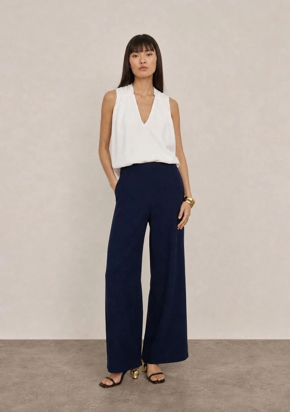 Regata Iódice Solta Decote Transpassado Padrão Off White