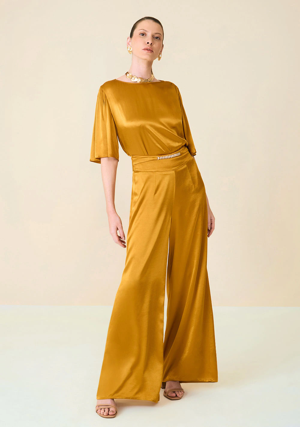Calça Maria.Valentina Pantalona Cós Alto Com Metal Dourado