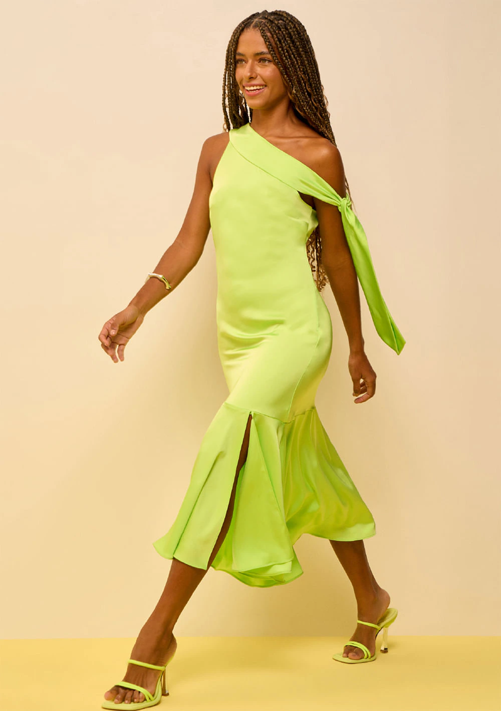 Vestido Zinco Ajustado Decote Reto Sem Manga Midi Verde