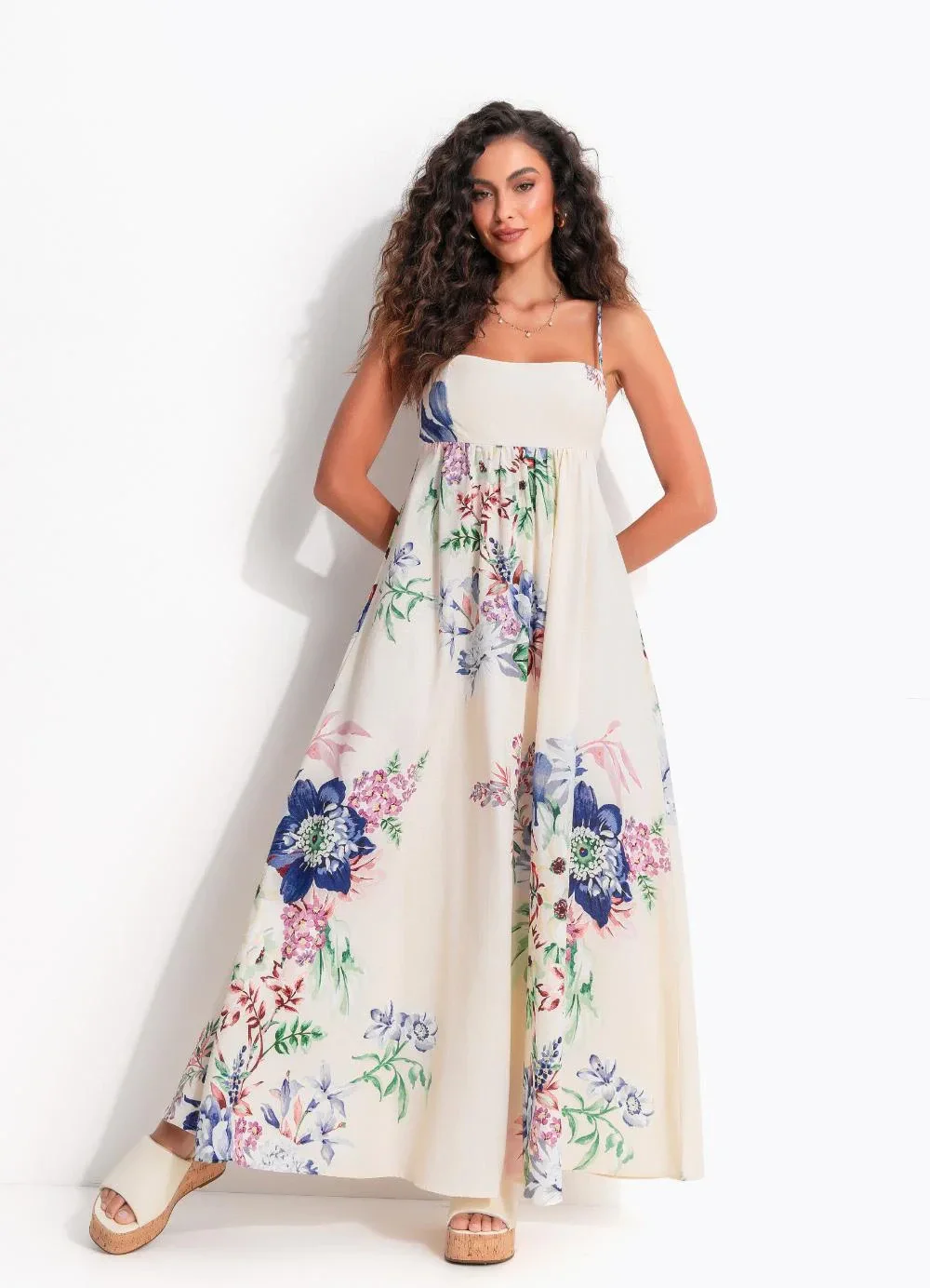 Farm - Vestido Longo Floral Luma Bege