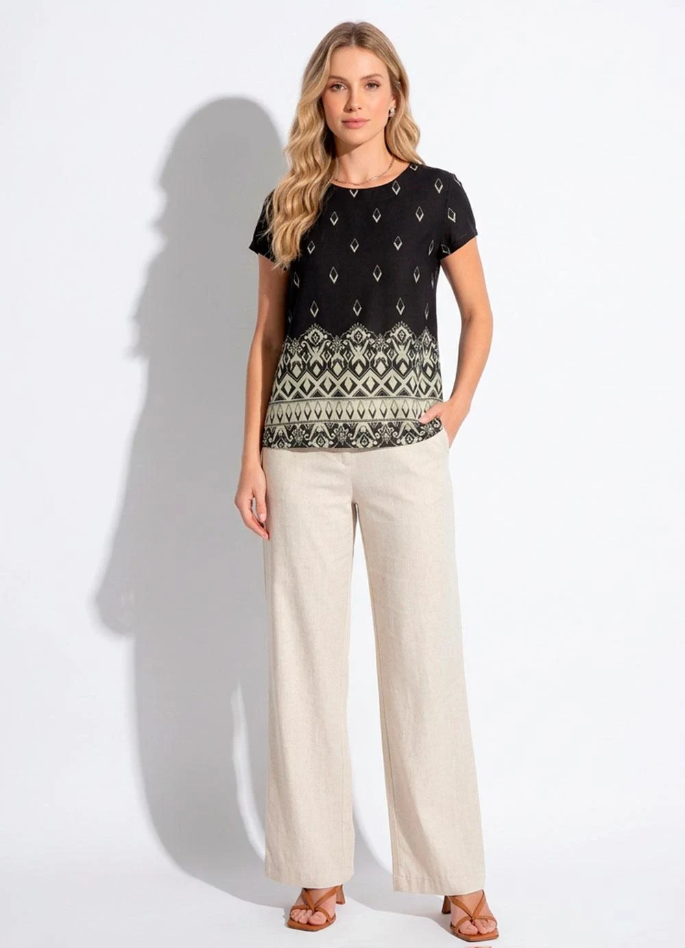 Quintess - Blusa Barrado Folk em Malha Fria