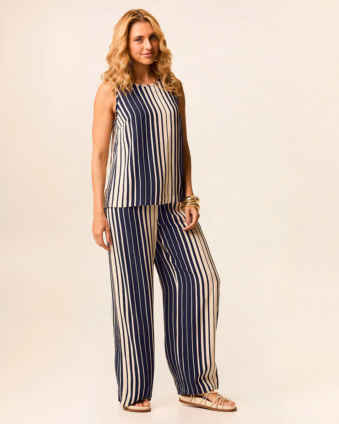 Calça Wide Leg Feminina Listrada Bolso Faca Em Viscose