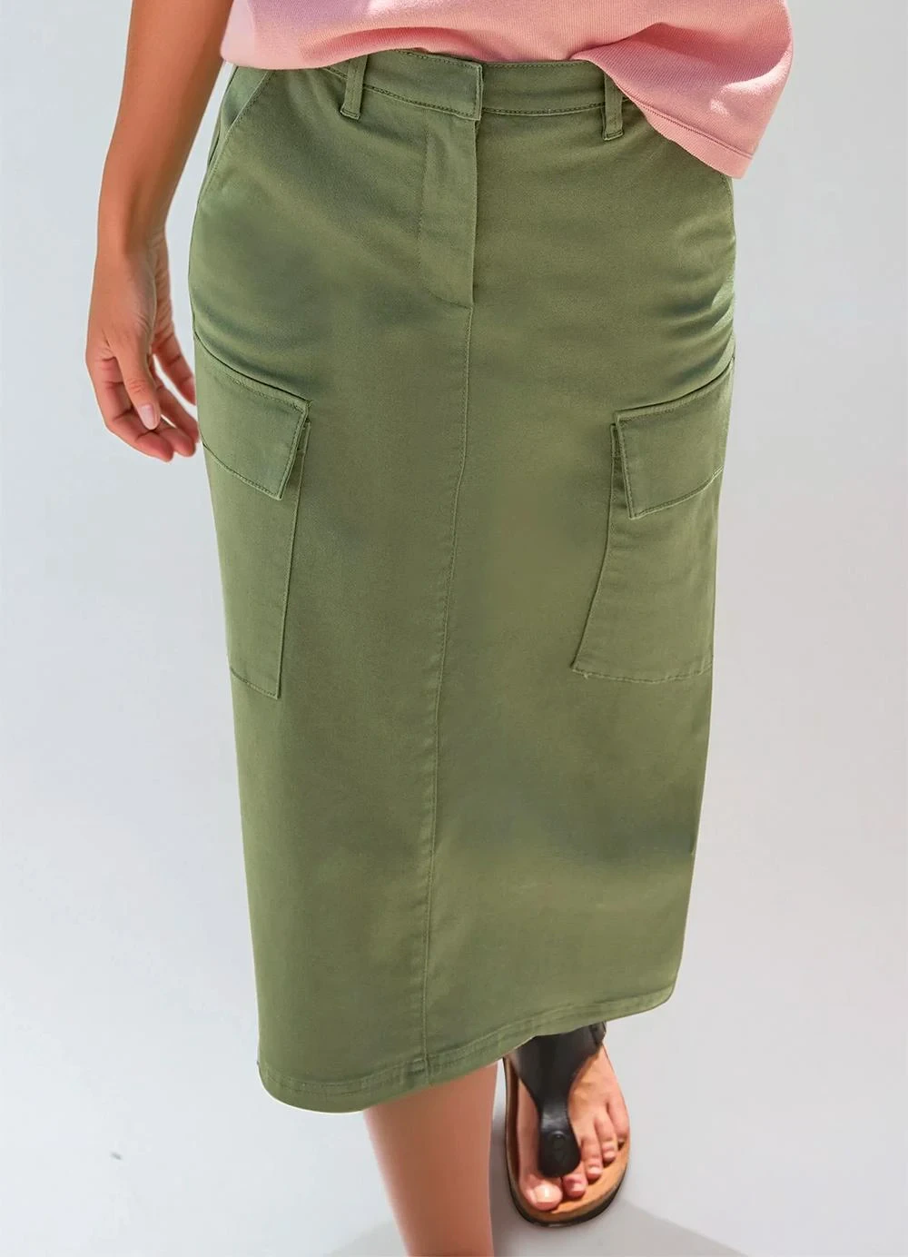 bonprix - Saia Verde Militar em Sarja