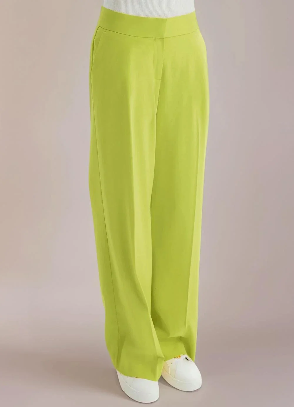 bonprix - Calça Verde Lima em Alfaiataria