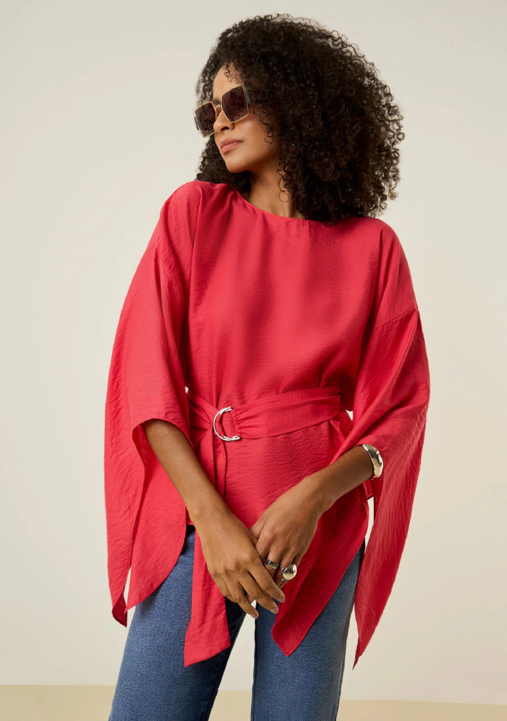 Blusa Maria.Valentina Solta Decote Careca Manga Longa Padrão Vermelho