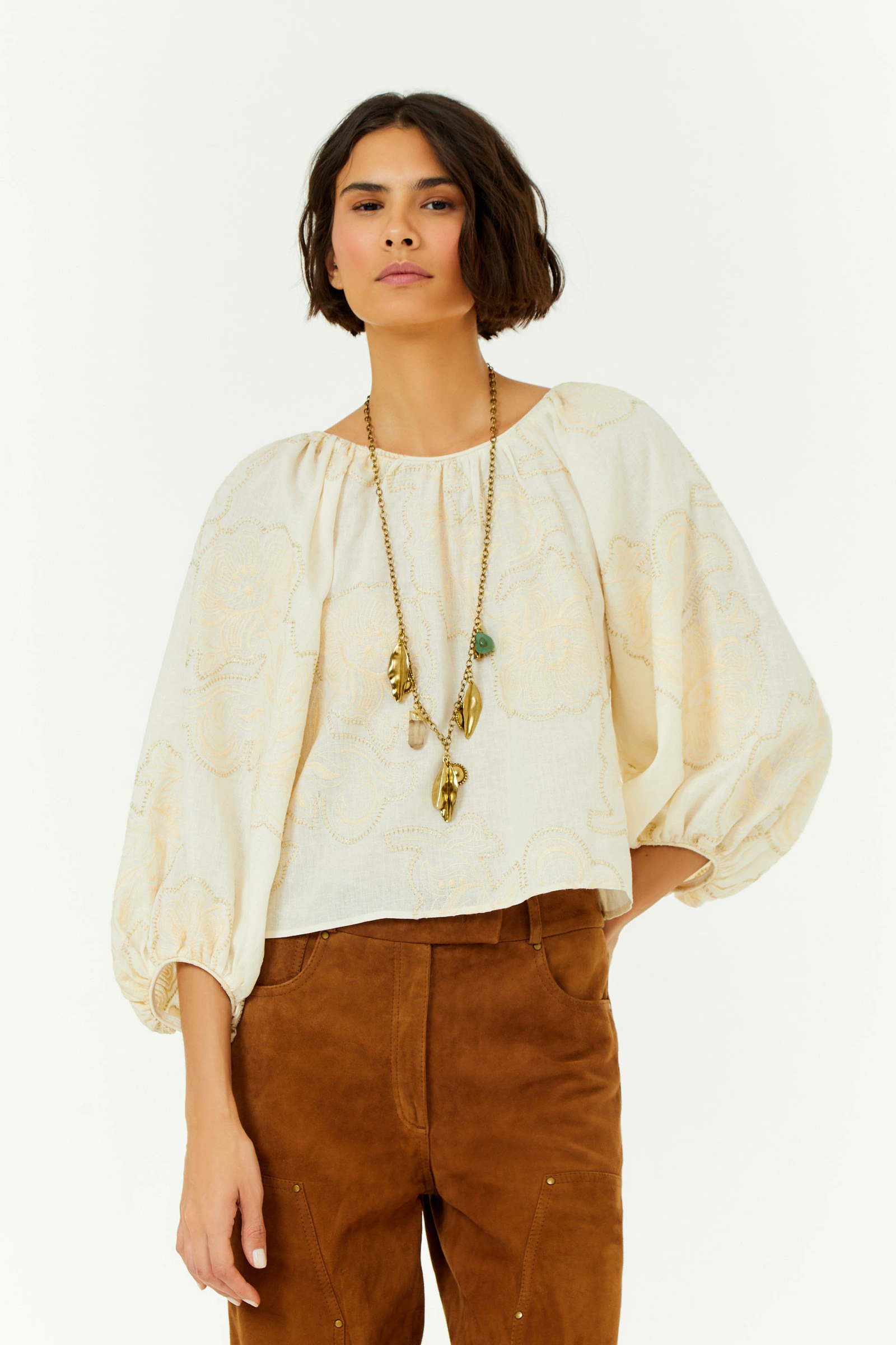 Blusa Manga Bufante Bordado Magnolia