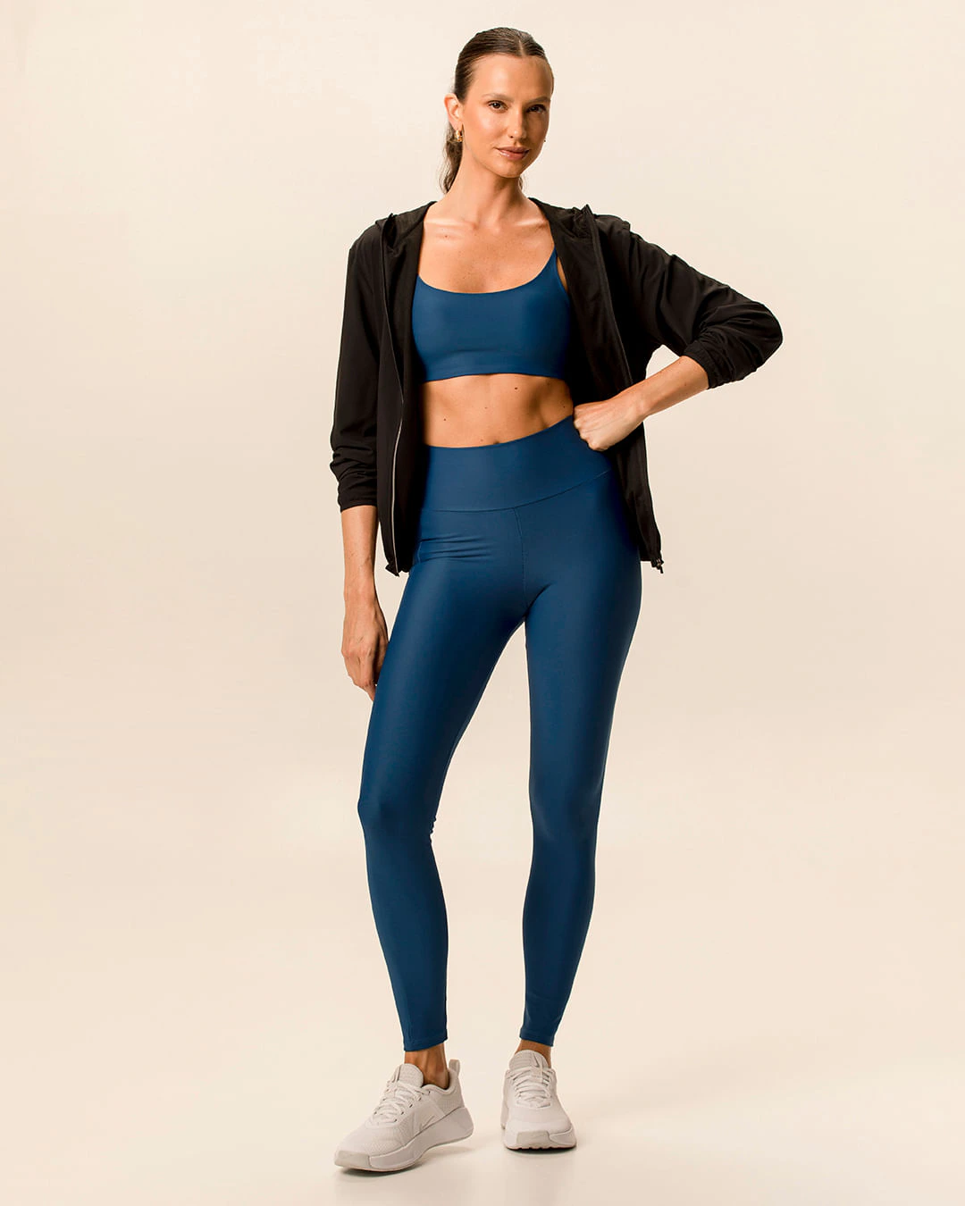 Calça Legging Esportiva Feminina Detalhe Vazado A Laser Malwee Active
