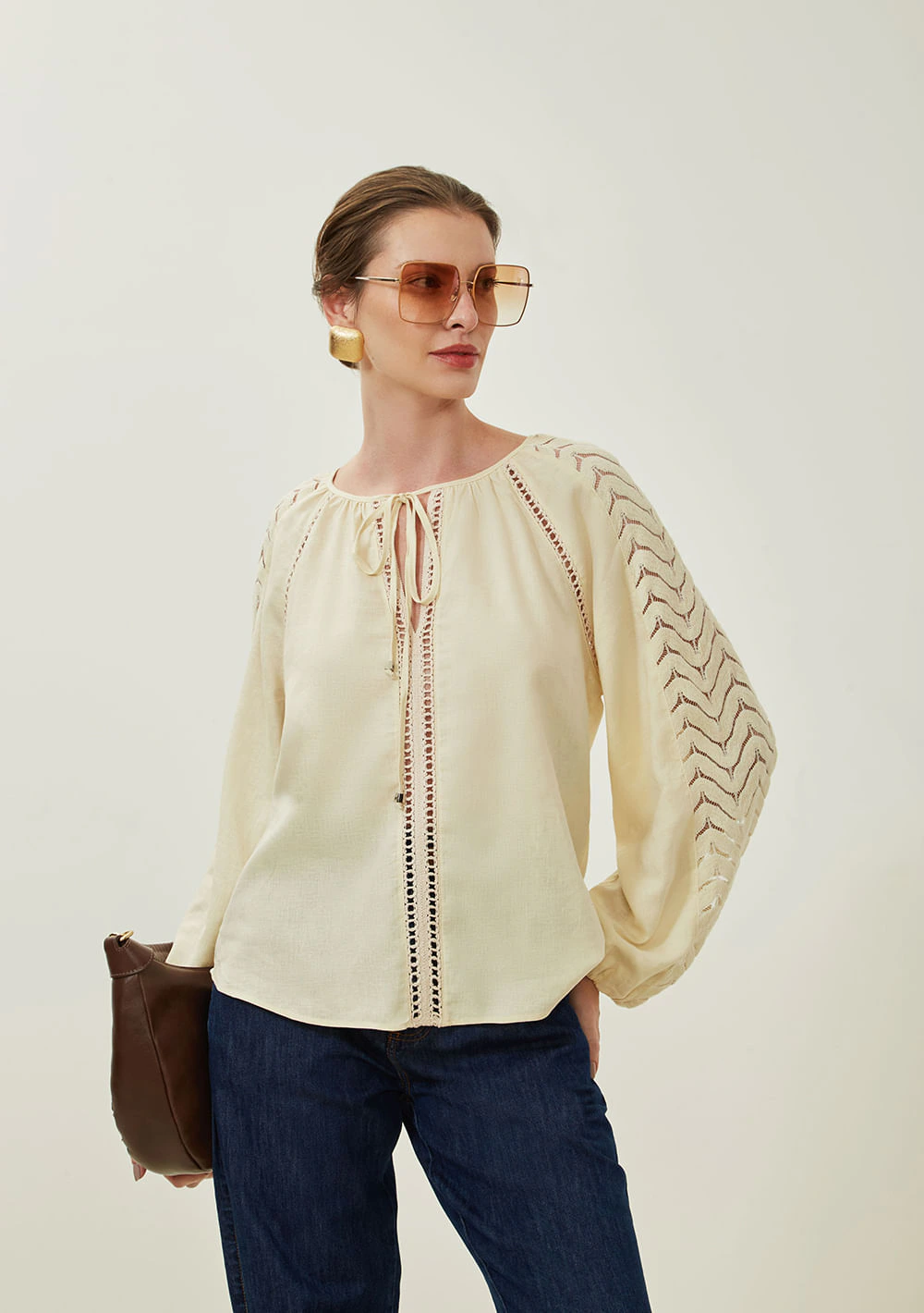 Blusa Maria.Valentina Solta Decote V Manga Longa Padrão Bege