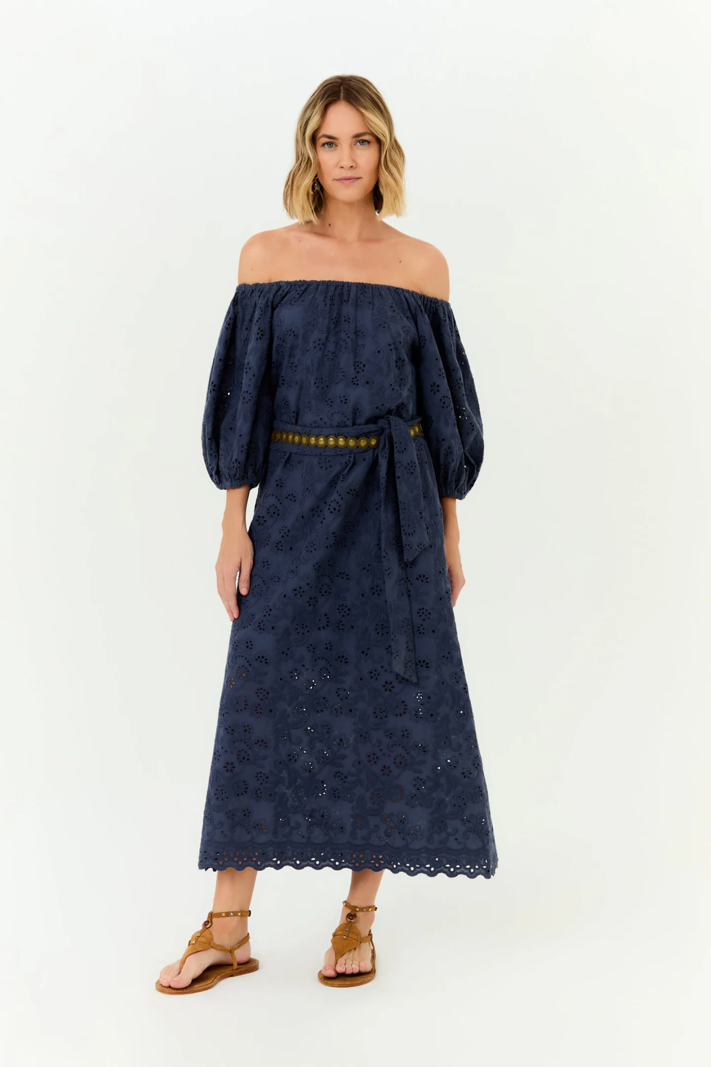 Vestido Midi Ombro a Ombro Bordado Li