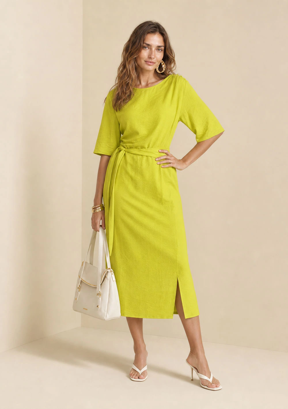 Vestido Solto Decote Canoa Manga Curta Midi Amarelo