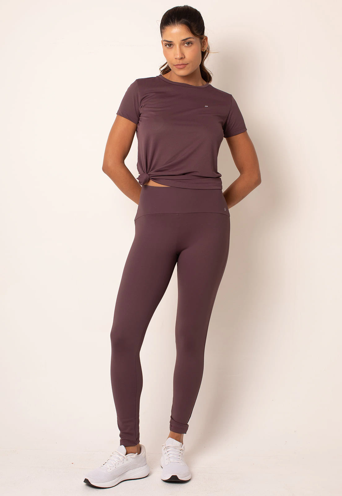 Conjunto Fitness Camiseta Fitness Sting e Calça Legging Compress