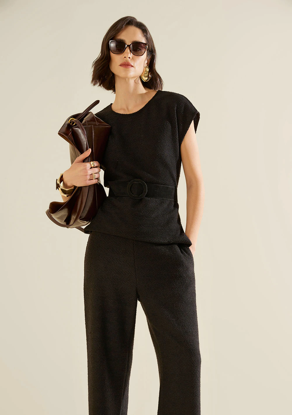 Blusa Morena Rosa Solta Decote V Manga Curta Padrão Preto