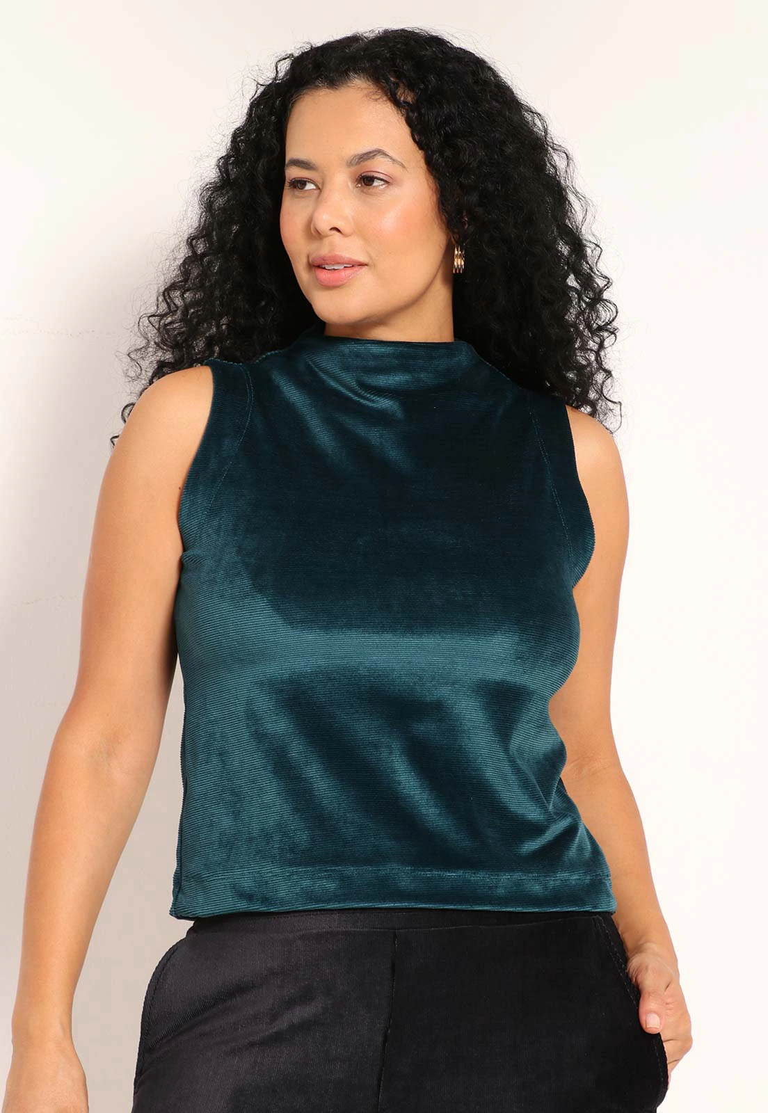 Blusa Malha Cotelê Gola Alta
