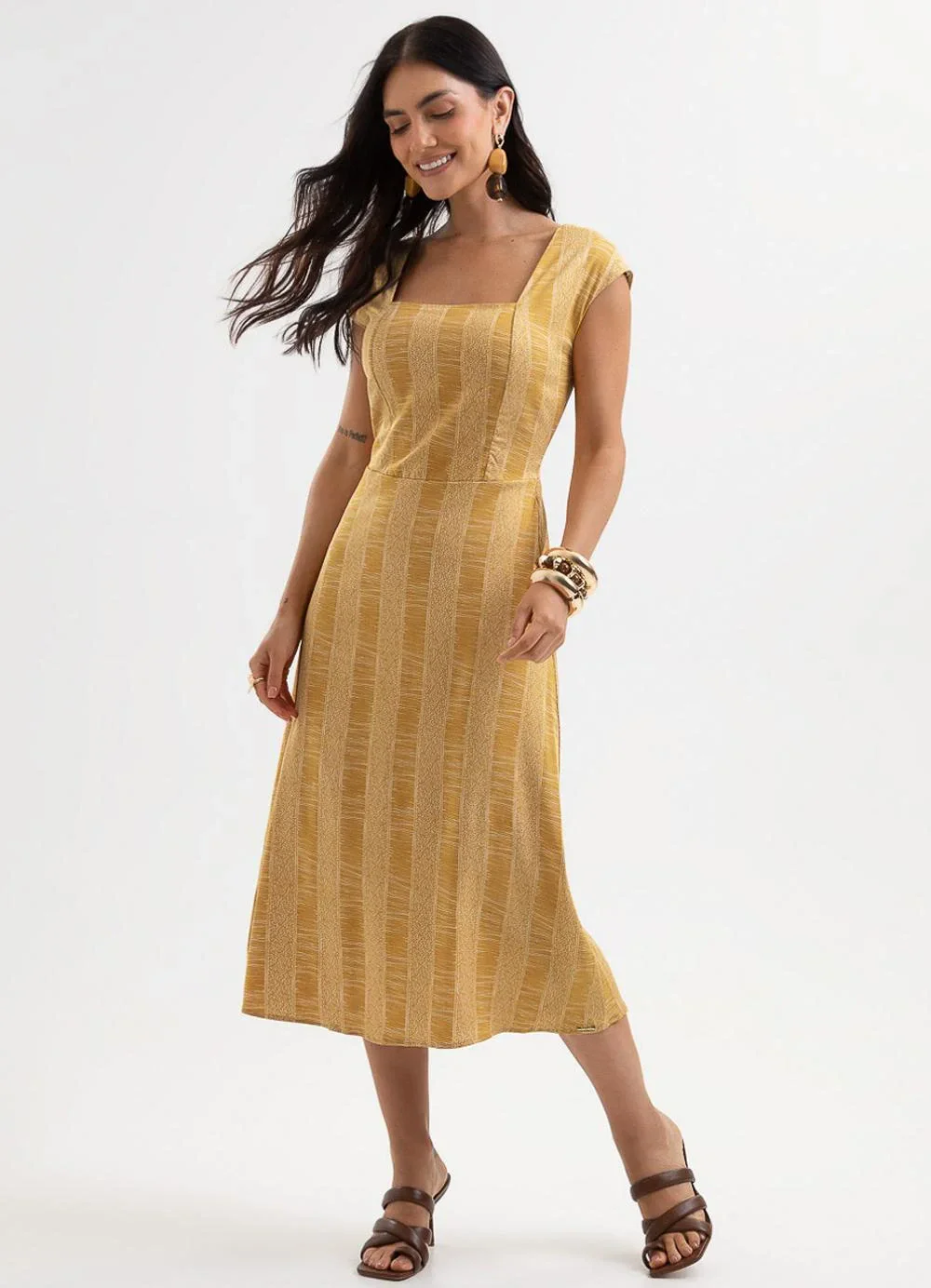 Cativa - Vestifo Midi em Viscose Amarelo