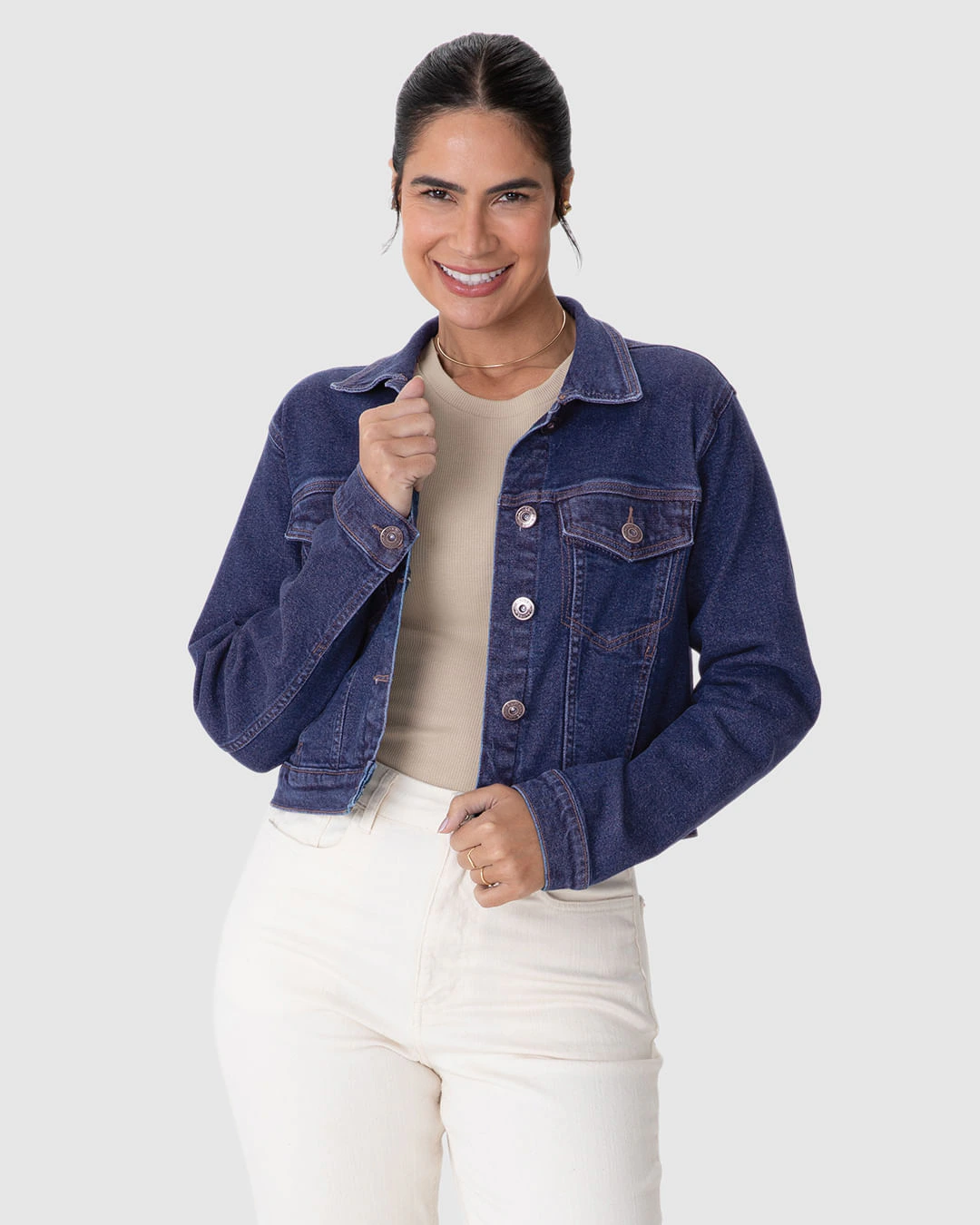 Jaqueta Feminina Tradicional Em Jeans Com Elastano