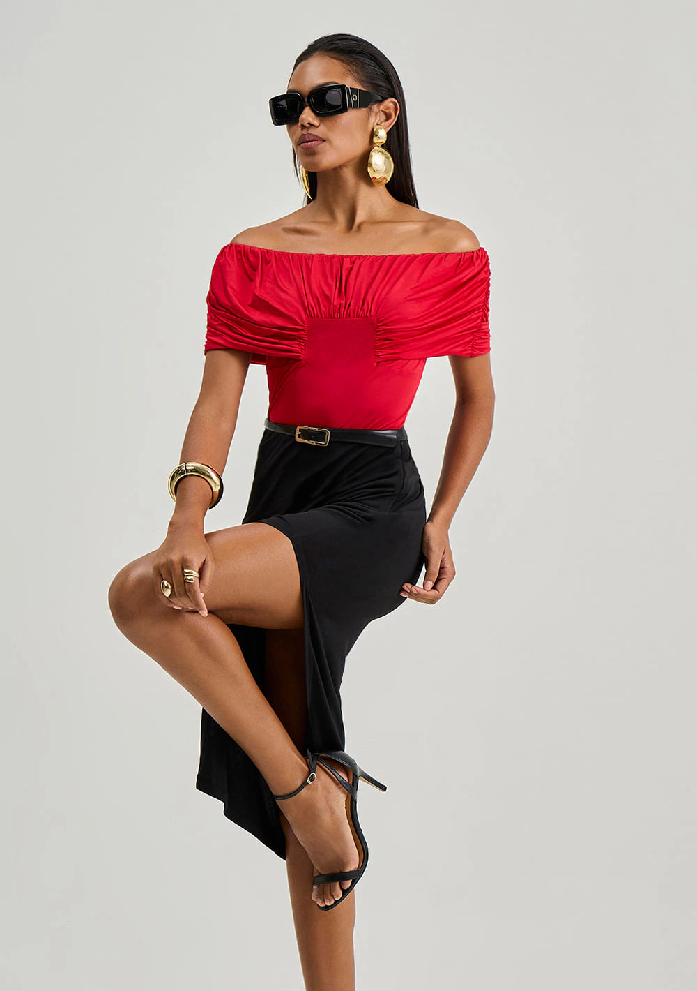Blusa Iódice Ajustada Ombro A Ombro Manga Curta Padrão Vermelho