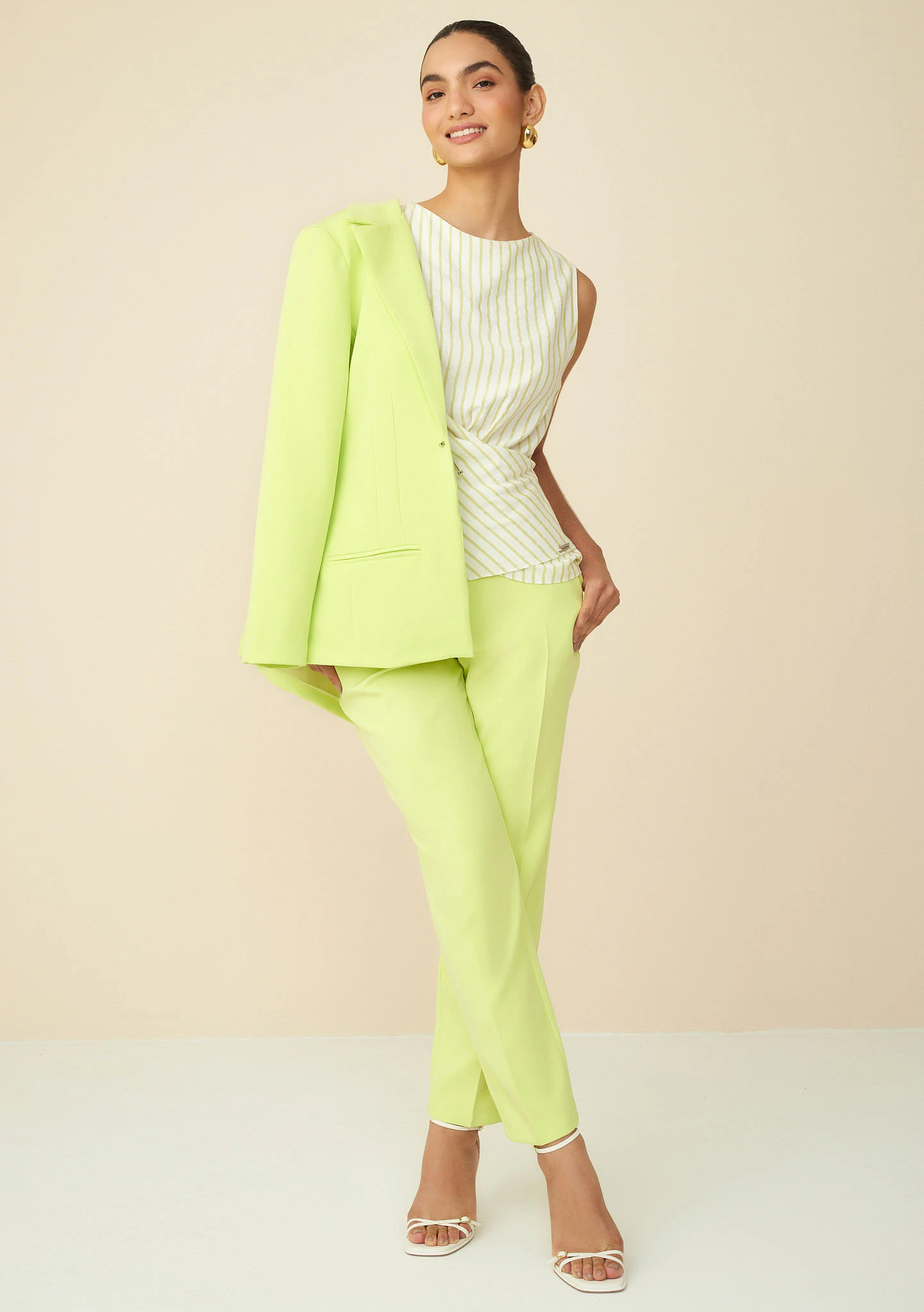 Calça Maria.Valentina Skinny Cós Intermediário Bolso Faca Verde Claro