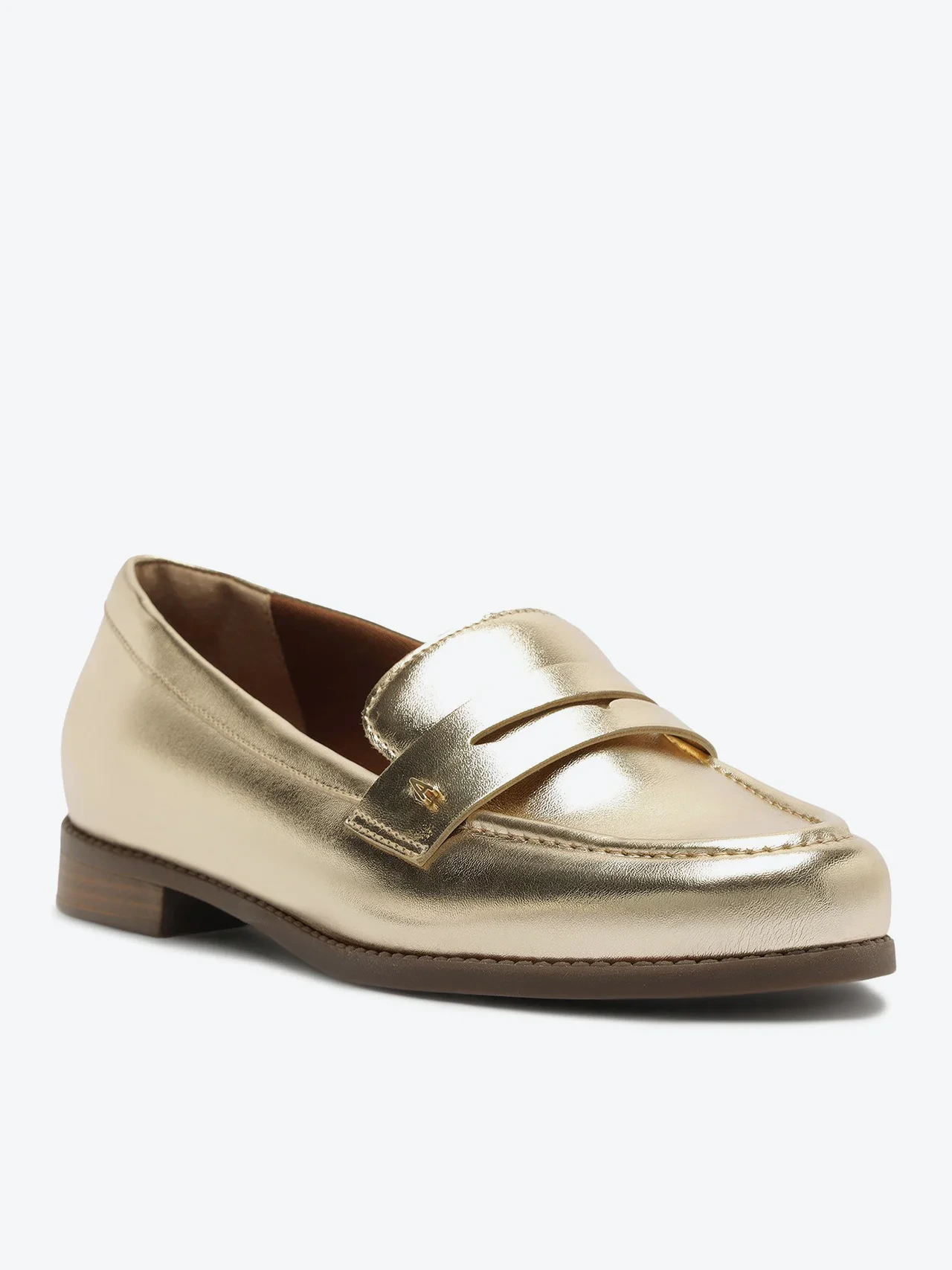 Mocassim Pala Aplicação A Dourado
