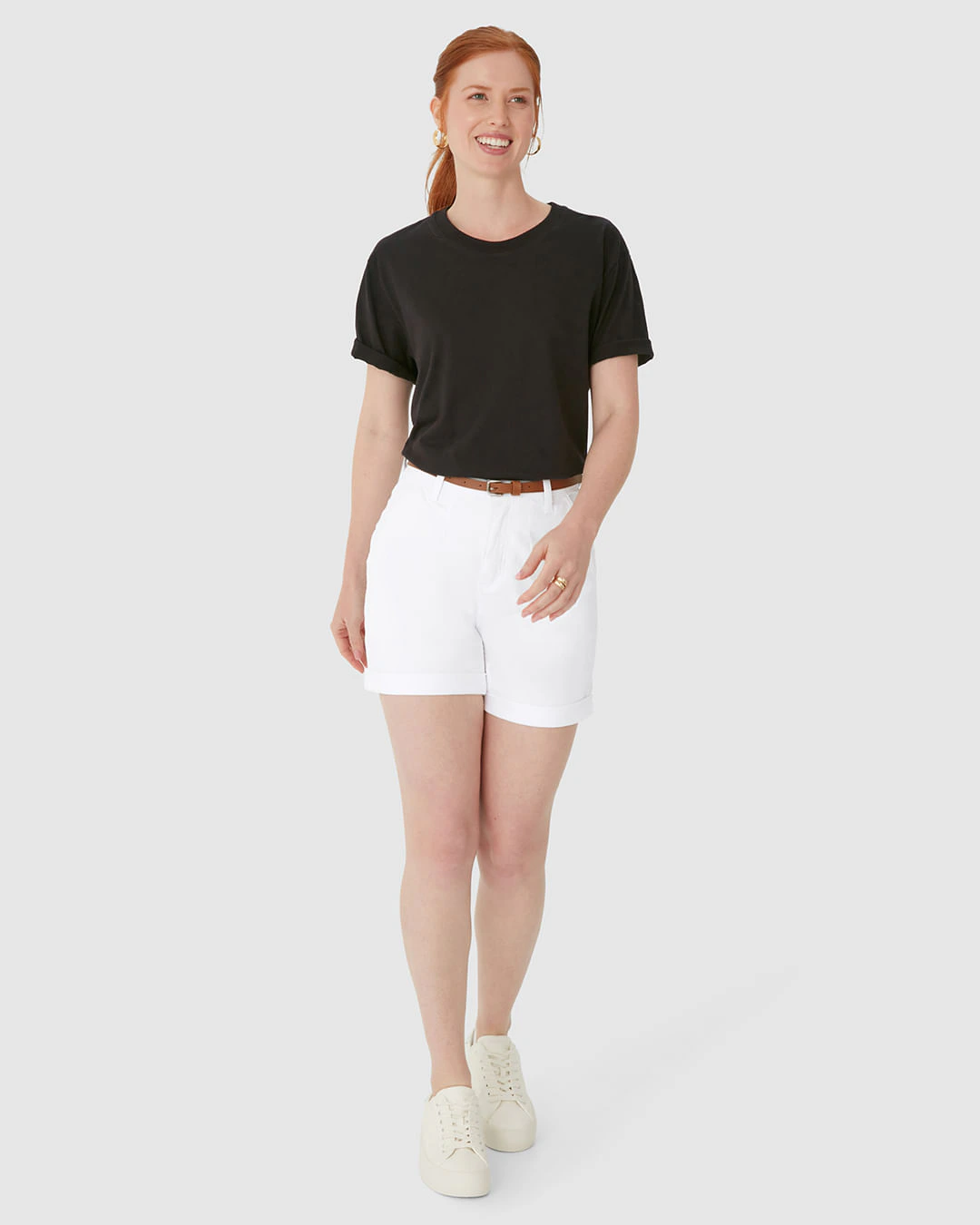 Bermuda Alfaiataria Feminina Com Cinto Em Sarja Stretch