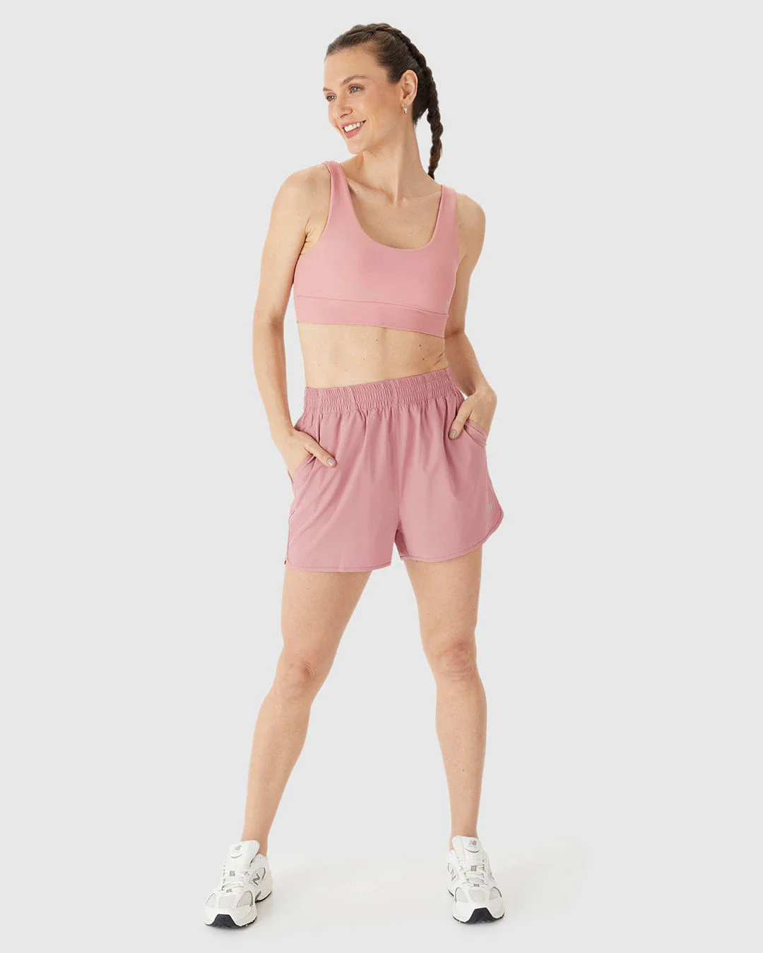 Shorts Esportivo Feminino Runner Bolso Faca Em Tafetá Com Elastano Malwee Active