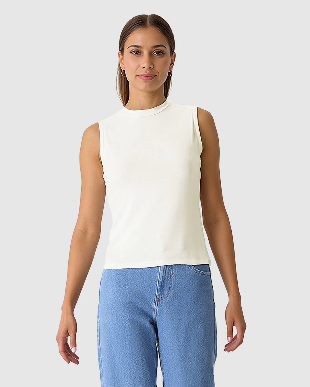 Regata Justa Feminina Gola Alta Em Malha Viscose