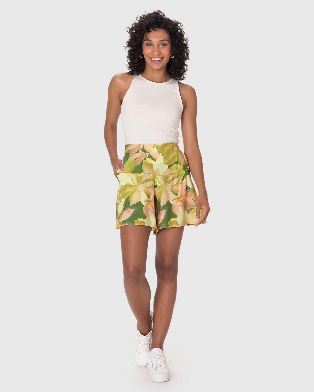 Shorts Feminino Evasê Pala Estampado Em Viscose