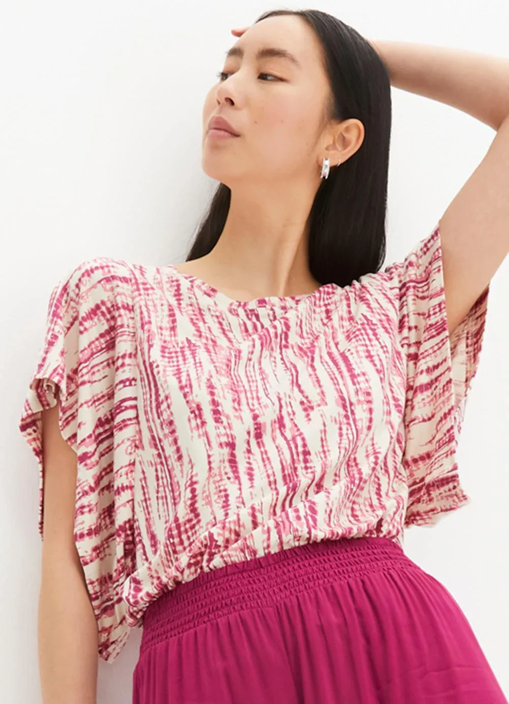 bonprix - Blusa Poá Abstrato em Malha Fria