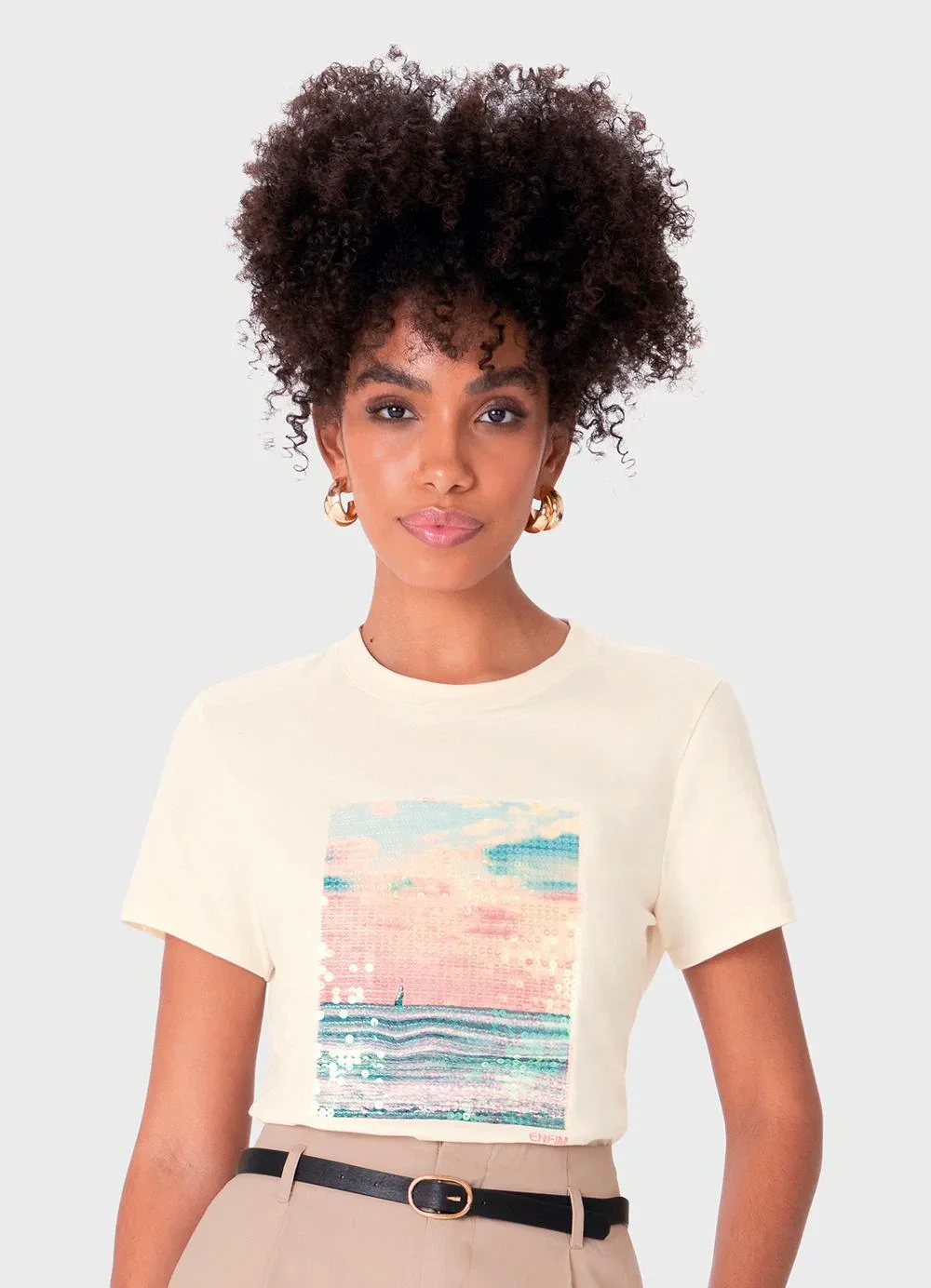 Enfim - Camiseta Barco a Vela em Paetê Off White
