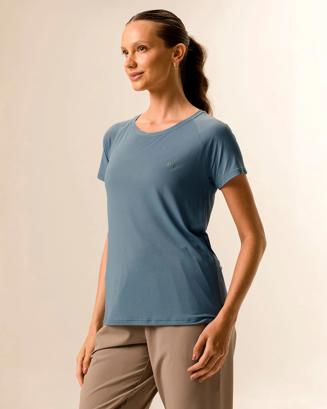 Blusa Esportiva Feminina Em Malha Poliamida Creponada Malwee Active