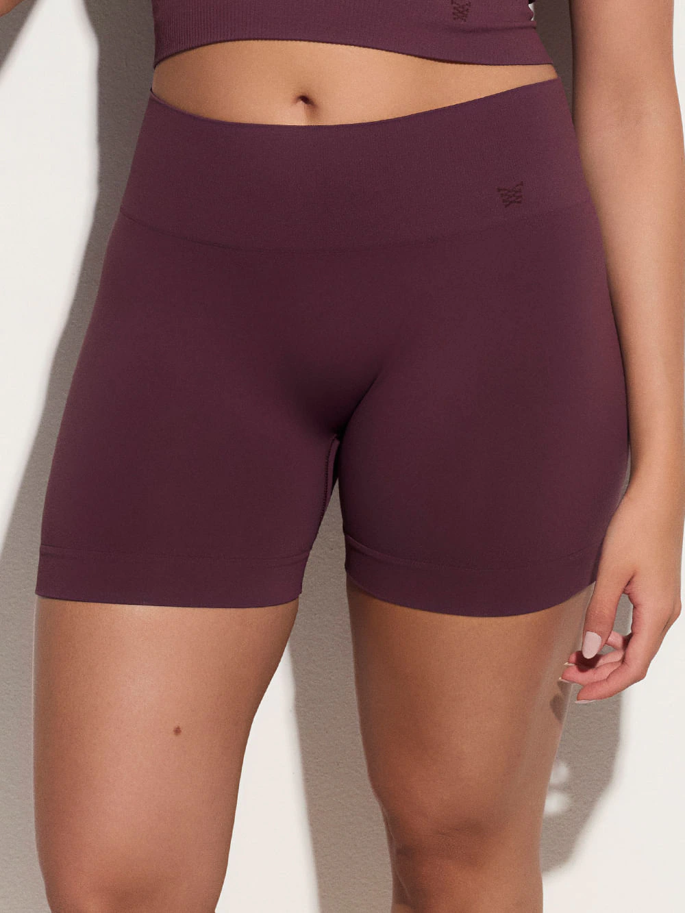 Shorts Curto Sem Costura Seamless Tech Vinho Catawba Grape